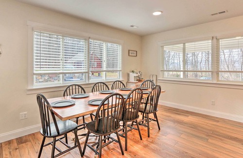 Purcellville Cabin | 10-Acre Sanctuary w/ Hot Tub, Fire Pit & View