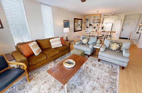 Holiday Isle Condo | 109 m² Condo ∙ 2 bedrooms ∙ 6 guests