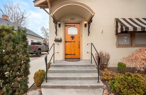 East End House | 1927 Downtown Chalet - 5 min to River, BSU, St Lukes and downtown