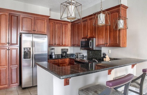 Las Vegas Resort | 1BD/Las Vegas - Bar, Pools, Hot Tubs, & Theater!