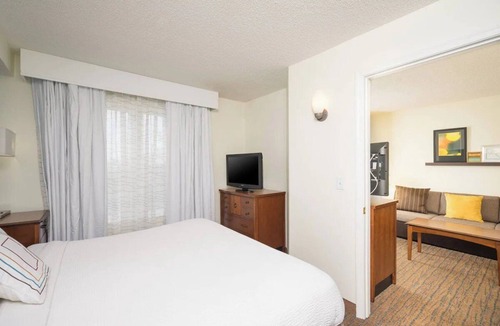 Salisbury Hotel | 1BR King Sofa | Marriott Salisbury | Extended Stay, Hot Breakfast, Eastern Shore