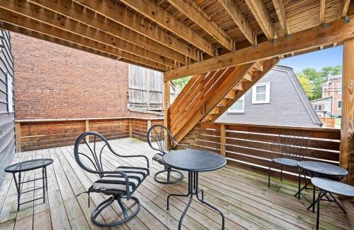 Ludlow Apartment | 1BR - Walk to Convention Center & Stadiums
