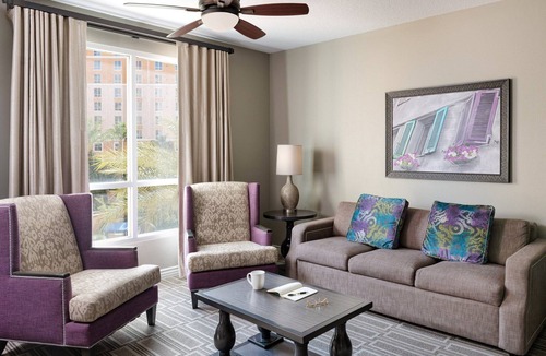 Las Vegas Resort | 2 Bed 2 Bath Las Vegas - Pools, Hot Tubs, Cabanas and More!