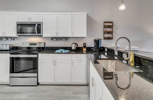 Bahama Bay Condo | 2 Bed Family Friendly Bahama Bay Resort Condo near Disney with Star Wars Room