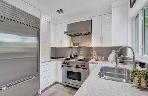 Tarpon River House | 2-bedroom charming house in Fort Lauderdale & walking distance to Las Olas Blvd.