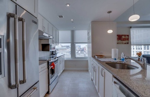 Chinatown Apartment | 2 BR Fully Furnished Apartment at Penn Quarters - Surrounded by Best Restaurants in Town