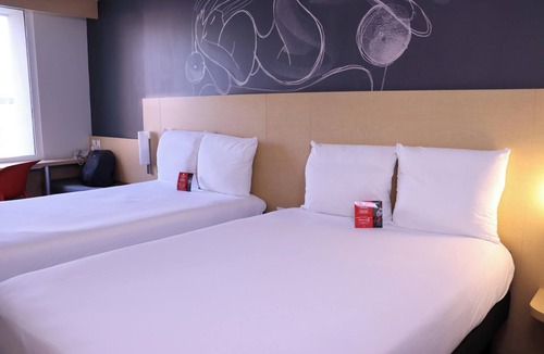 Colonia Centro Hotel | 2 Comfortable Units! Steps from Art & History Museums, Parking Onsite