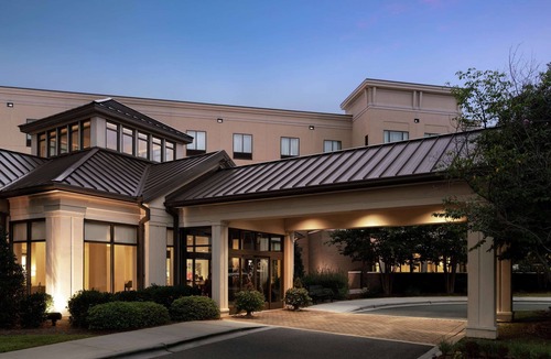 Charlotte Hotel | 2 Connecting Suites at a Hotel