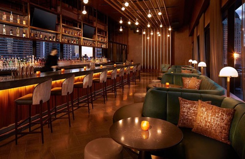 Central New York City Hotel | 2 Deluxe 2 Queens at Hard Rock Hotel New York, Rooftop Bar & Lounge!
