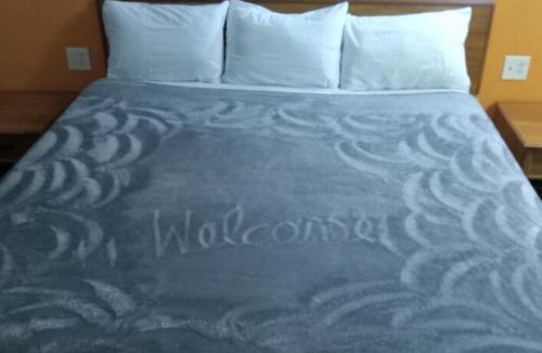Livingston Apartment | 2 Double Beds Hotel Studio 226
