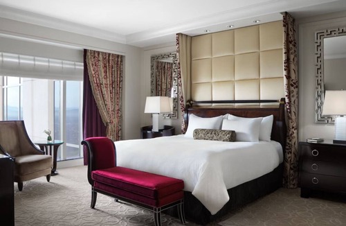 Las Vegas Hotel | 2 Grand One Bedroom King Suite at Palazzo