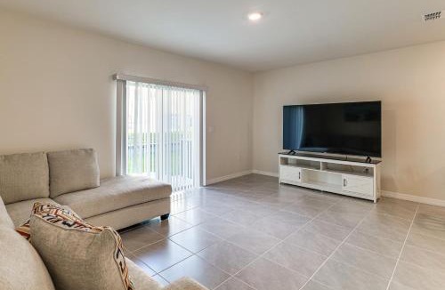 Davenport House | 2 Mi to Dtwn: Newly Built Townhome in Davenport