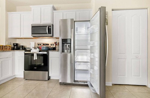 St. Augustine House | 2 Private Suites, Pool Near Beaches & Golf