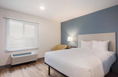 Newnan Hotel | 2 Spacious Studios Near Newnan Attractions