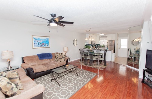 West Panama City Beach House | 2024 Remodel! One Minute Walk from the Beach and pool! Front Door Parking!