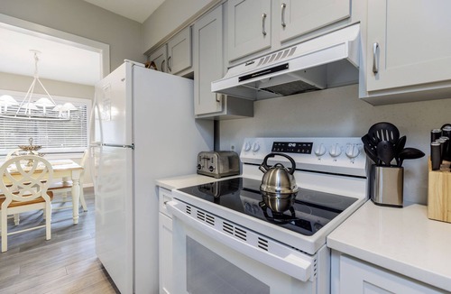 Sea Pines Villa | 2354 Racquet Club: Spacious Pet Friendly Villa, Free Bikes, Pool, Tennis