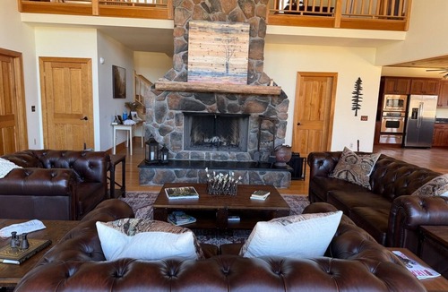 Stamford House | 24 Acre Southern Vermont Luxury Hilltop Retreat - Private Pool & Panoramic Views
