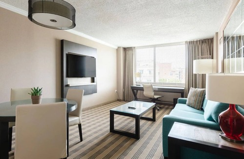 West End Apartment | 2500 Penn Apartments | Work-Friendly Comfort w/Fast Wi-Fi | Close to Georgetown