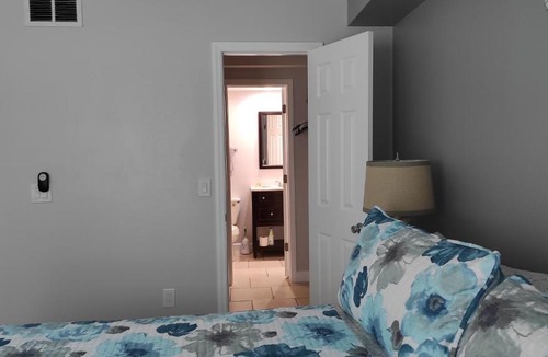 Gulf Gate Estates Apartment | 2BR/2BA condo Sienna Park