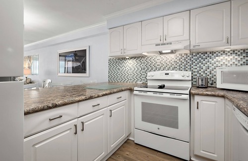 North Ocean City Condo | 2BR Atlantis, Family Friendly, 16th fl Oceanfront Views, Outdoor Oceanfront Pool