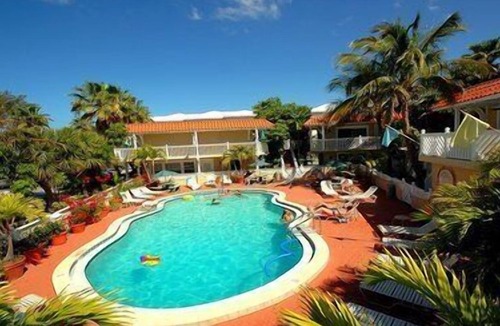 Bradenton Beach Hotel | 2nd Floor Studio. Stairs only. NO PETS