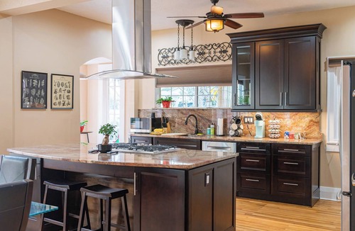 Lakeland House | 3/2 Luxury Spanish Villa - Pool - Pet Friendly