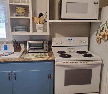 Core Creek Villa | 3 Bdrm Country Farmhouse with Free Boat Ramp Access