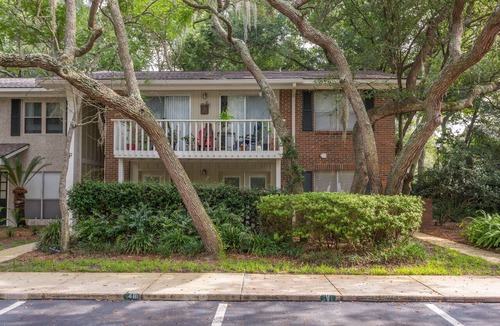 Demere Park Condo | 3 bedroom 2 bath condo. Walking to Pier/Village