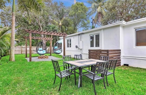 Riverside Park House | 3-bedroom house in lovely Fort Lauderdale with AC