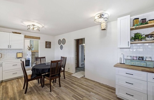 Springerville Other | 3 Bedroom Private Home Sleeps 6. Starlink & Laundry.