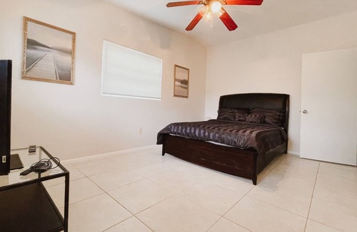 Winter Park House | 3 BR Getaway w/ Private Pool near Full Sail University