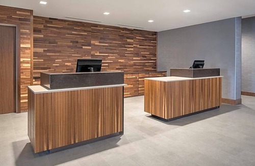 Pullman Hotel | 3-Star Hotel ∙ Courtyard by Marriott Pullman