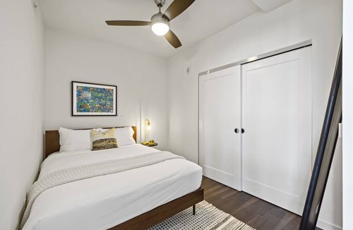 Bluemont Hotel | 3 Units | Family-Friendly Suites | Full Kitchen | Easy Access to DC Attractions
