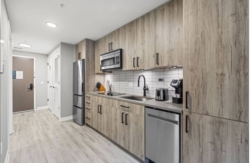 Navy Yard Apartment | 3 Units | Inviting Space w/Kitchen & Rooftop Views | Perfect for Exploring DC