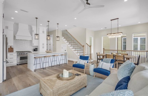 Holiday Isle House | 3BR Coastal Home w/Private Pool + Modern Kitchen | Beach Paradise Manor