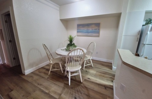 Palmer Ranch Condo | 3BR Condo Minutes From Siesta Key Beach – Relaxing Resort Life, Stunning!