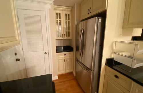 Fairfax House | 3BR Near GMU, Fairfax Hospital & DC