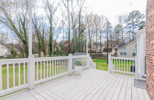 Paw Creek House | 3BR Retreat Near Whitewater Center & Golf