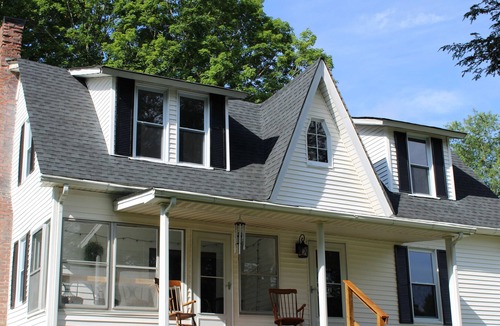 Whitetop Other | 4 Bdrm 2 Bth Farmhouse