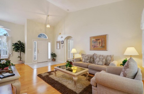 Greater Groves House | 4 Bedroom 3 Bathroom Pool Home minutes to Disney (6042)