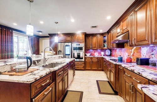 National Harbor House | 4 Mi to Nat'l Harbor: Spacious Gem in Maryland!