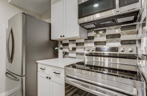 Cascade Cottage | 4925 Pike Unit2