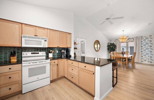 Plantations East Condo | 4BR Tranquil Waterfront Retreat, Lewes · 3 King Beds, Linens Included, Elevator