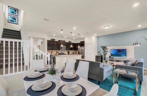 Bay Lake House | 5 Bedrooms/4.5 Bathrooms/Solterra (4643 TD)