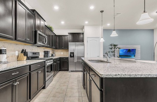 Bay Lake House | 5 Bedrooms/4.5 Bathrooms/Solterra (4643 TD)