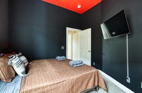 Metropolitan House | 5 mins to DT & Forsyth - Balcony - Parking - Mini Gym