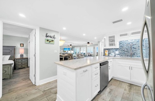 Holiday Isle Condo | 518- This IS the beach life! Stunning Ocean views. W/D in unit!
