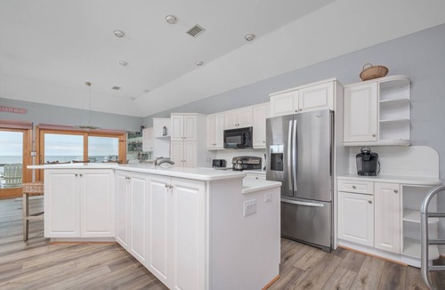 Nags Head House | 5585- Sea Pointe 4A, - Oceanfront Nags Head Townhome With Beach Access