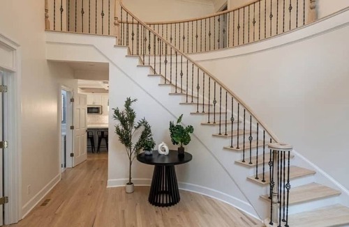 Buford House | 6030 Chimney