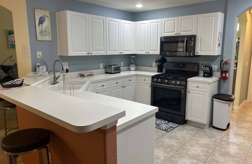 Tuscan Ridge Villa | 614 - Fabulous 5 Bed 4 Bath South Facing Home with Private Pool and Spa Backing onto Conservation